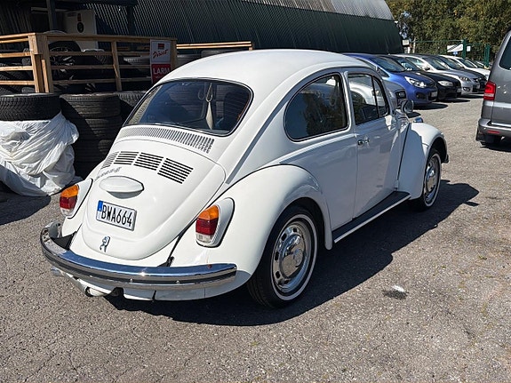 Volkswagen 1500 17 of 25