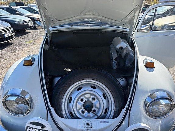 Volkswagen 1500 22 of 25