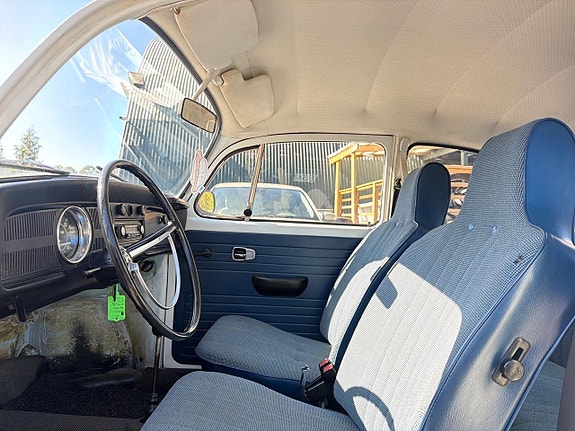 Volkswagen 1500 14 of 25