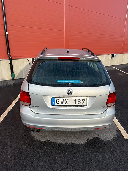 Volkswagen Golf VI 4 of 11