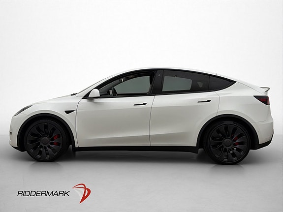 Tesla Model Y 5 of 29