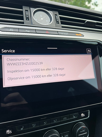 Volkswagen Arteon 13 of 16