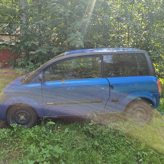 Microcar MC2 2 of 5
