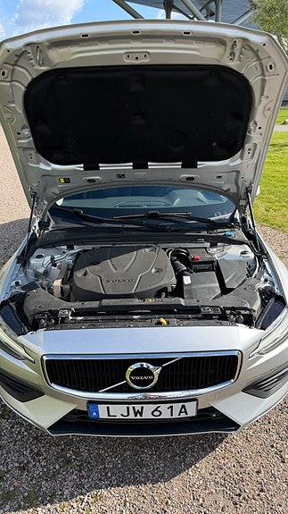 Volvo V60 14 of 15