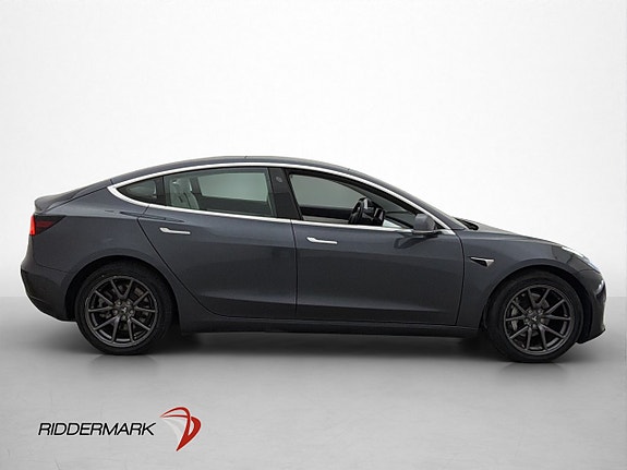 Tesla Model 3 8 of 30