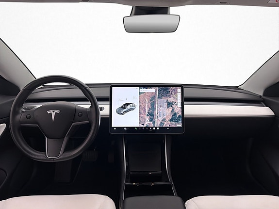 Tesla Model 3 17 of 30