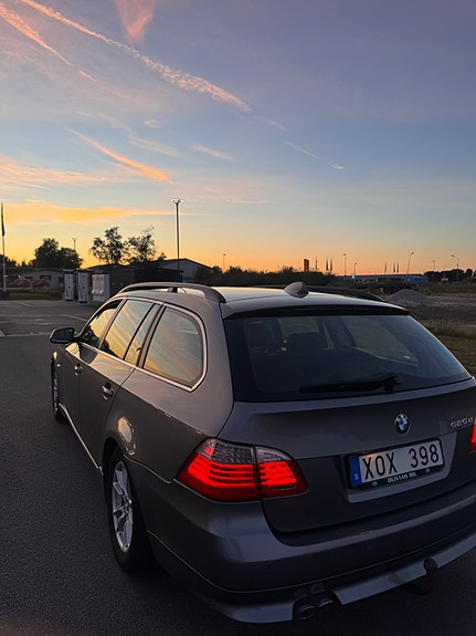 BMW 525d 2 of 8
