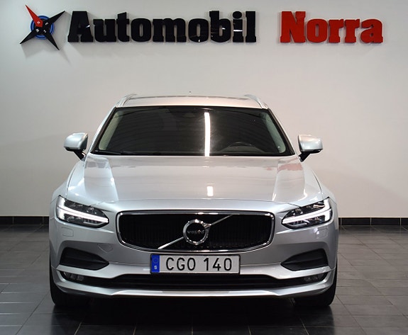 Volvo V90 4 of 29