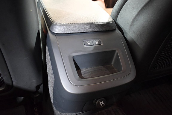 Volvo V90 17 of 29
