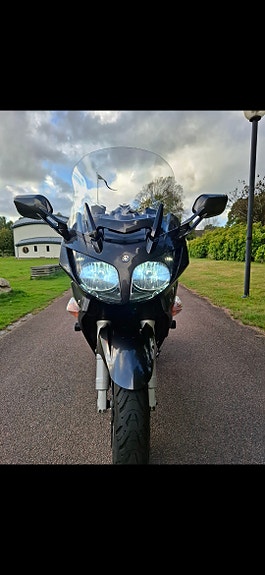 Yamaha FJR1300 12 of 12