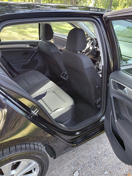 Volkswagen Golf I 13 of 17