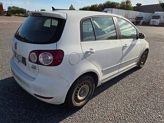 Volkswagen Golf Plus 3 of 5