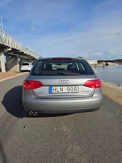 Audi A4 6 of 11