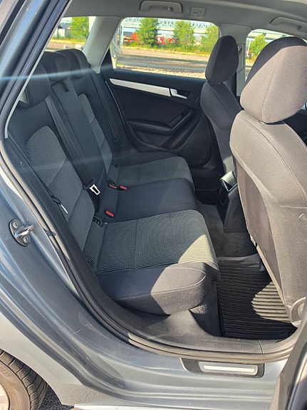 Audi A4 10 of 11