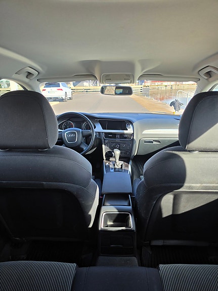 Audi A4 8 of 11