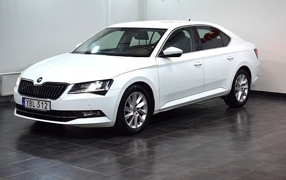 Skoda Superb 3 of 19