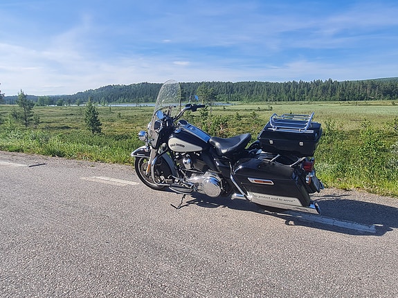Harley-Davidson Road King 3 of 4