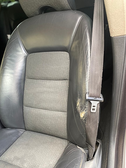 Volvo V70 4 of 10