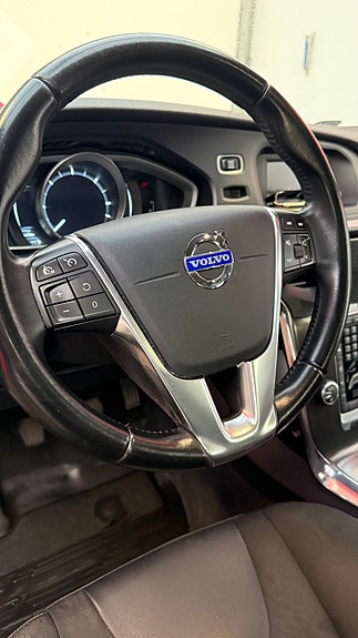Volvo V40 28 of 30