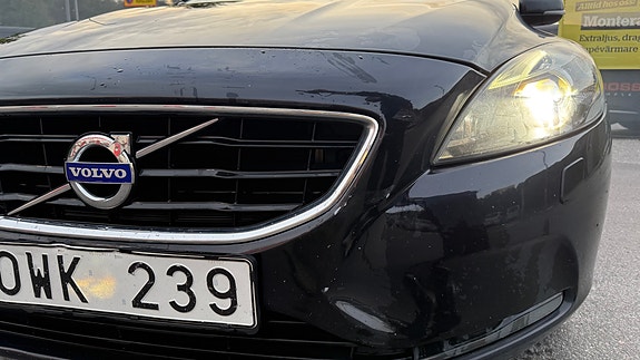 Volvo V40 19 of 30
