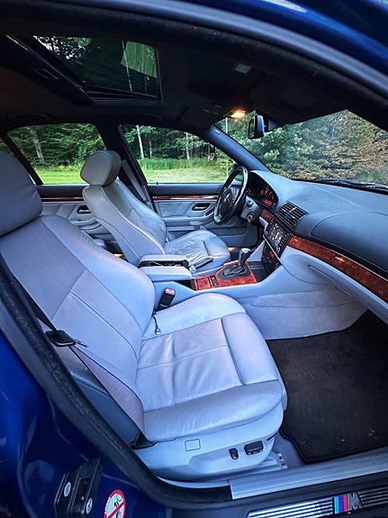 BMW 530i 6 of 13