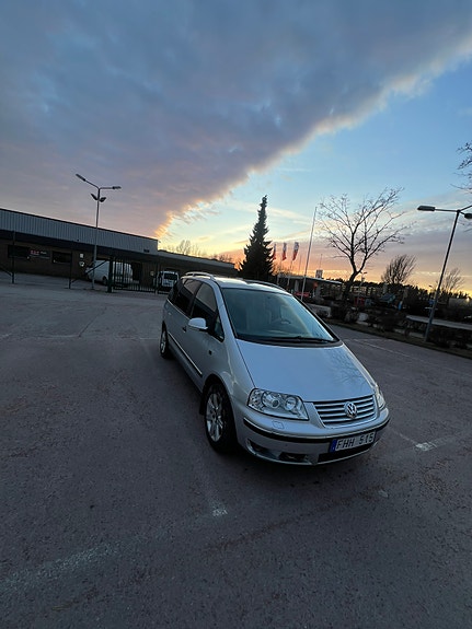 Volkswagen Sharan 5 of 17