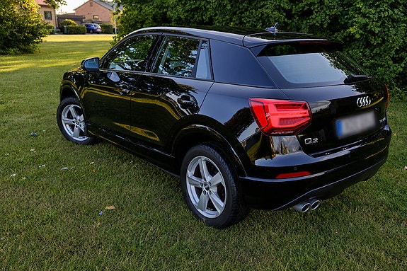 Audi Q2 5 of 13