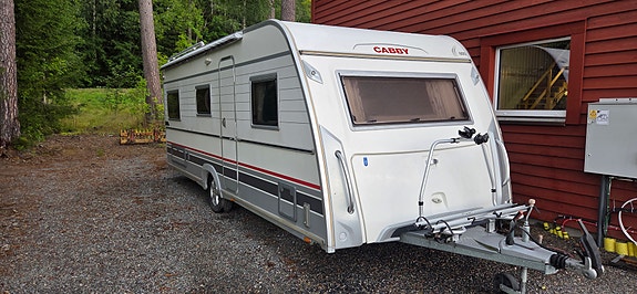 Cabby 650 Caienna 2013 – långbäddar – vintervagn med Alde 2 of 15
