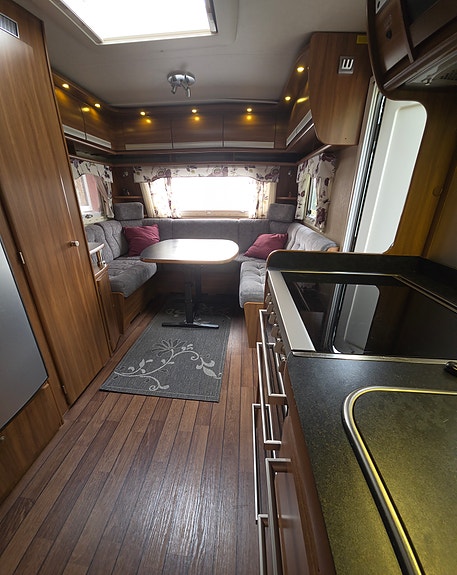 Cabby 650 Caienna 2013 – långbäddar – vintervagn med Alde 5 of 15