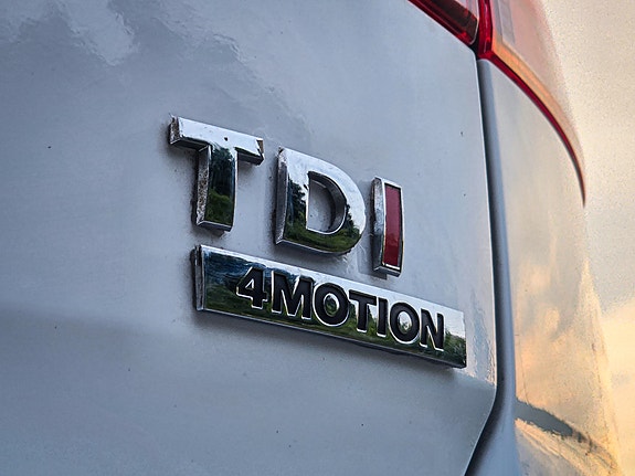 Volkswagen Golf VII 11 of 19