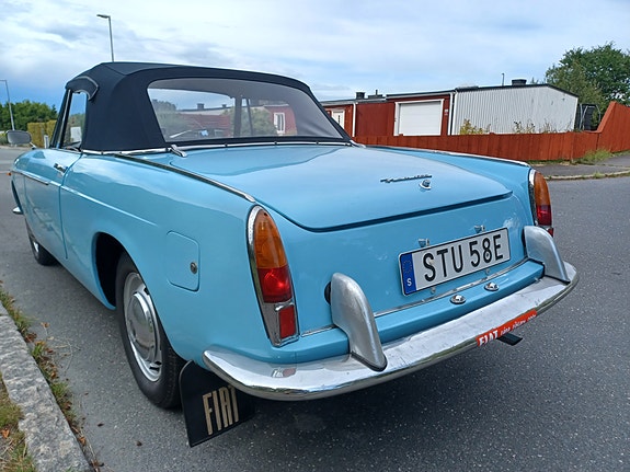 Fiat 1200 8 of 8