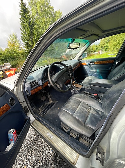 BMW 740iL 6 of 9