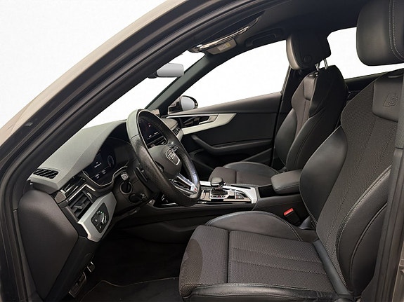 Audi A4 24 of 30