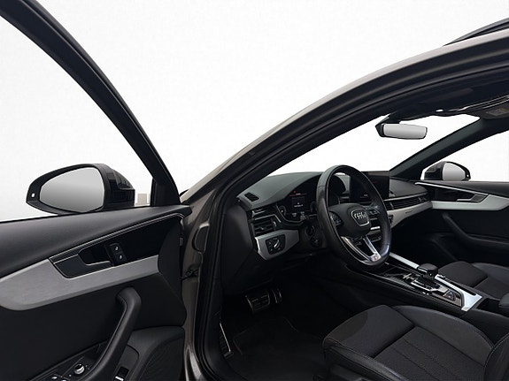 Audi A4 23 of 30