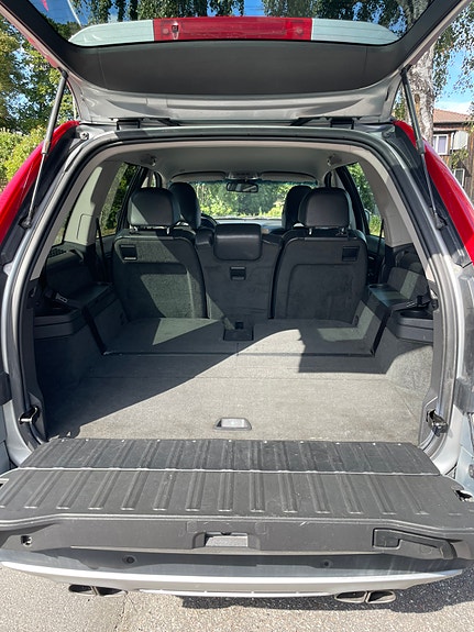 Volvo XC90 4 of 6