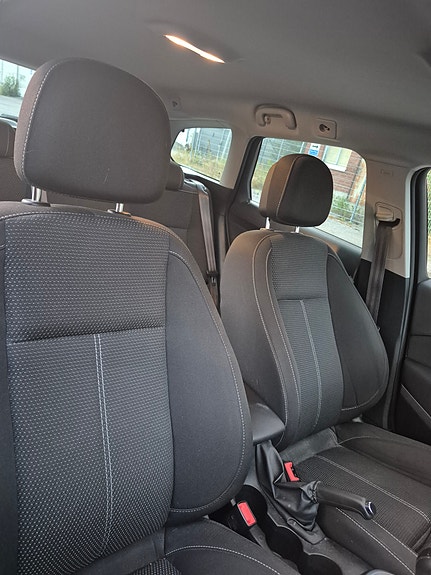 Opel Astra 19 of 22