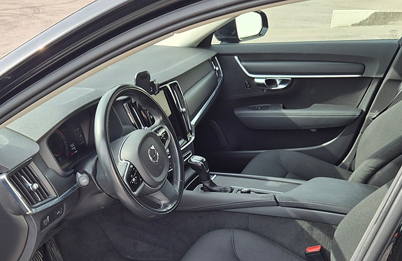 Volvo V90 9 of 21