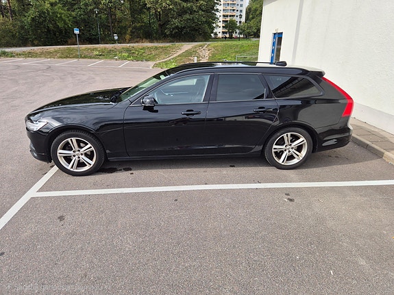 Volvo V90 5 of 21