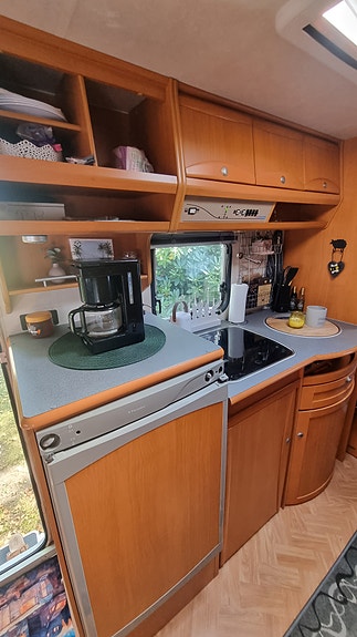 Adria Unica C 563UL Fullbredd 5 of 9