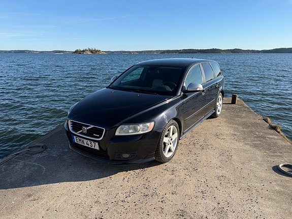 Volvo V50 3 of 12