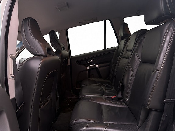 Volvo XC90 21 of 30