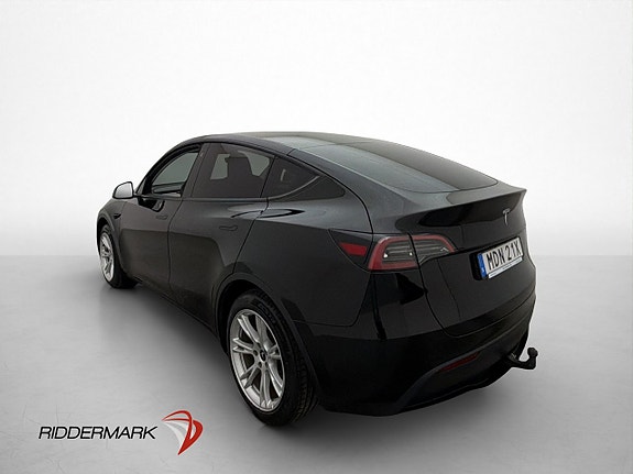 Tesla Model Y 6 of 29