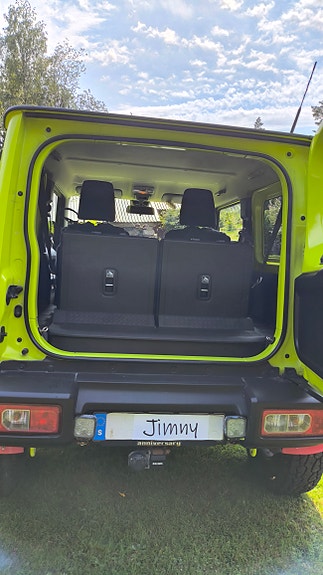Suzuki Jimny 6 of 9