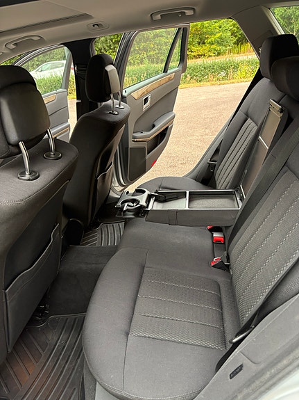 Mercedes-Benz E350 16 of 16