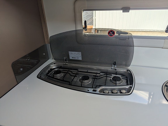 KABE Classic 600 GLE Kingsize 7 of 9