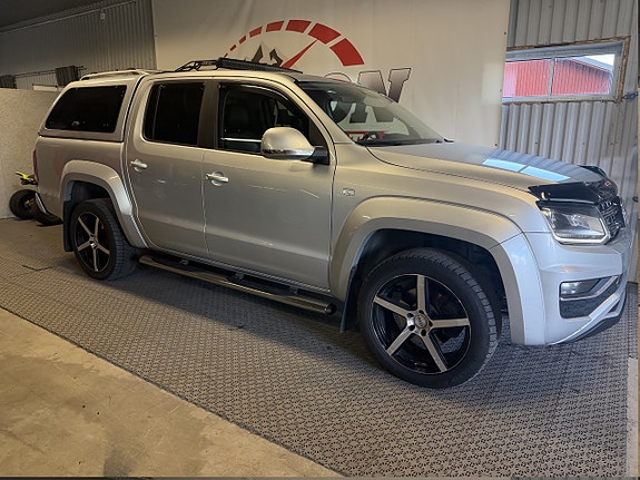 Volkswagen Amarok 2 of 5