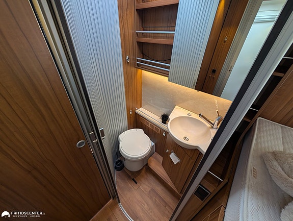 Hymer B 678 EXPERIENCE *ALDE / Automat / Stort garage 18 of 21