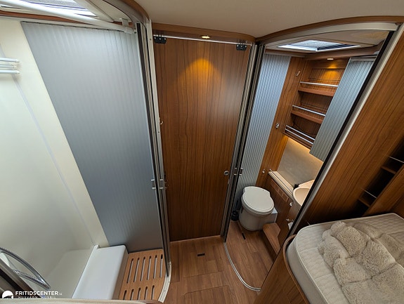 Hymer B 678 EXPERIENCE *ALDE / Automat / Stort garage 17 of 21