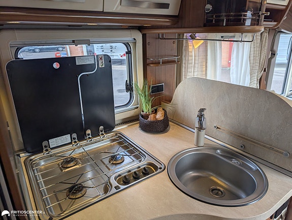 Hymer B 678 EXPERIENCE *ALDE / Automat / Stort garage 9 of 21