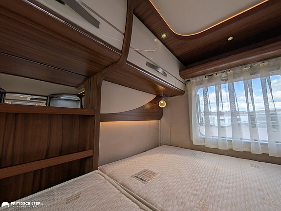 Hymer B 678 EXPERIENCE *ALDE / Automat / Stort garage 15 of 21